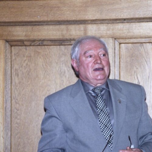 Main Speaker Joe McGinty 2004