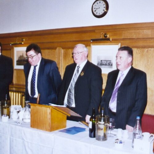 Top Table singing 2004